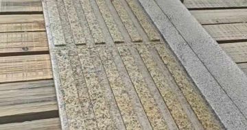赤峰黄金麻盲道石 盲条