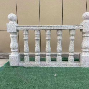 赤峰芝麻白阳台栏杆 花岗岩栏杆